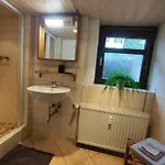 Ansimali 2 - Mit Wohn- Und Schlafraum, Integrierter Kuechenzeile, Separater Dusche Und Wc - Ideal Fuer Alleinreisende Und Monteure Am Spiegelwald * Gruenhain-Beierfeld