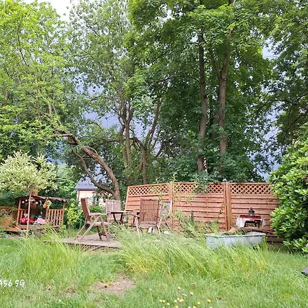Ansimali 2 - Mit Wohn- Und Schlafraum, Integrierter Kuechenzeile, Separater Dusche Und Wc - Ideal Fuer Alleinreisende Und Monteure Am Spiegelwald Apartment