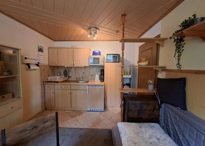 شقة Ansimali 2 - Mit Wohn- Und Schlafraum, Integrierter Kuechenzeile, Separater Dusche Und Wc - Ideal Fuer Alleinreisende Und Monteure Am Spiegelwald Beierfeld